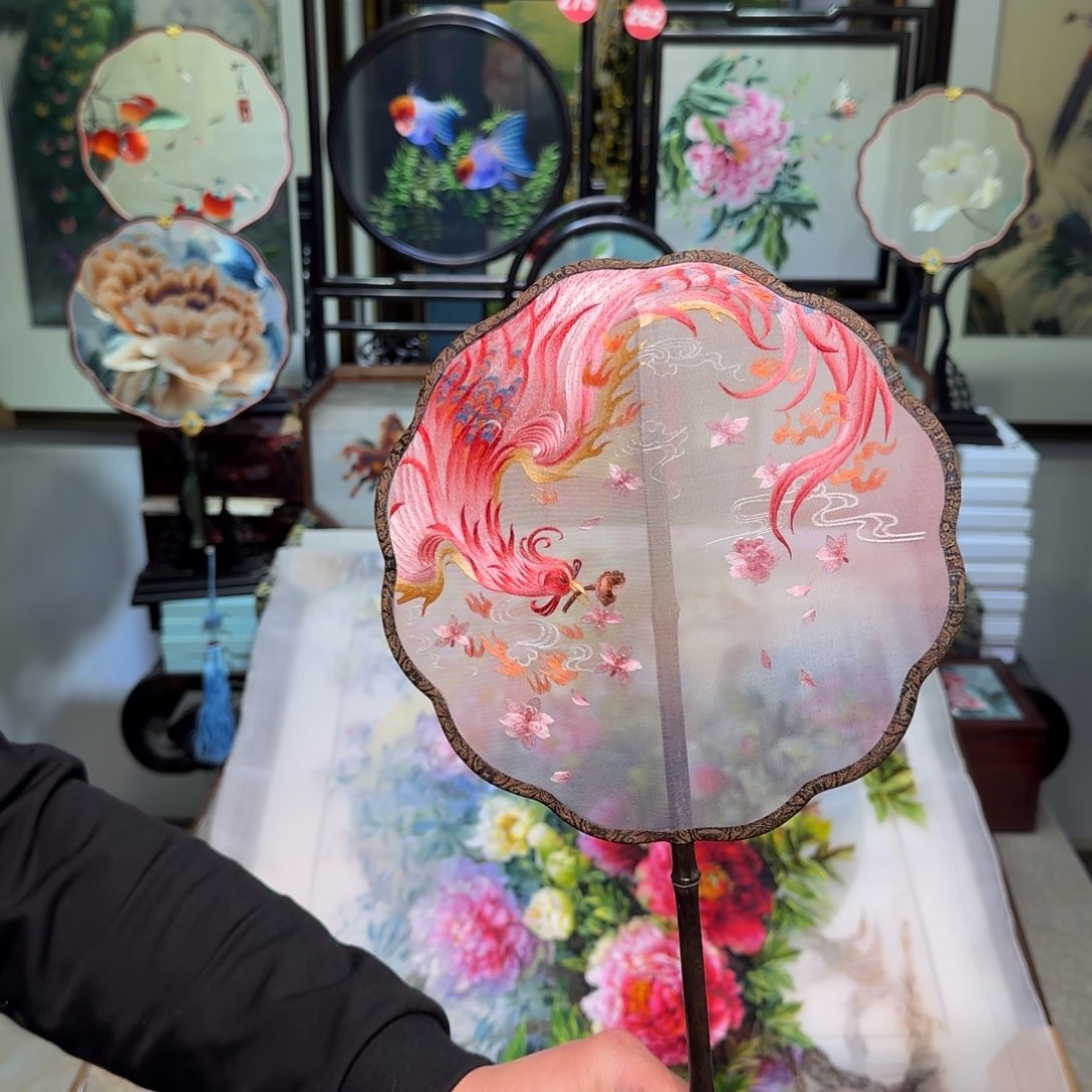 刺绣刺绣工艺精湛