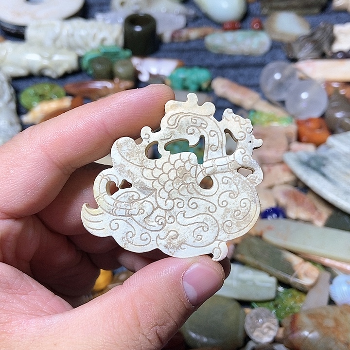 和田玉未镶嵌颈饰84