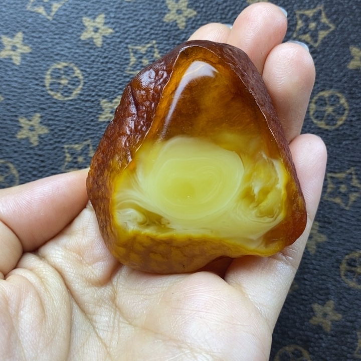 未镶嵌定制琥珀手****4琥珀蜜蜡吊坠