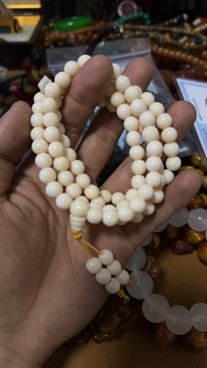 精品手串。 猛犸牙