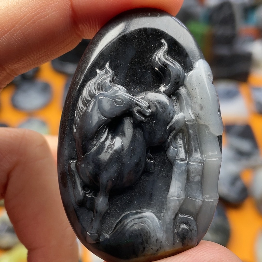 和田玉未镶嵌挂件