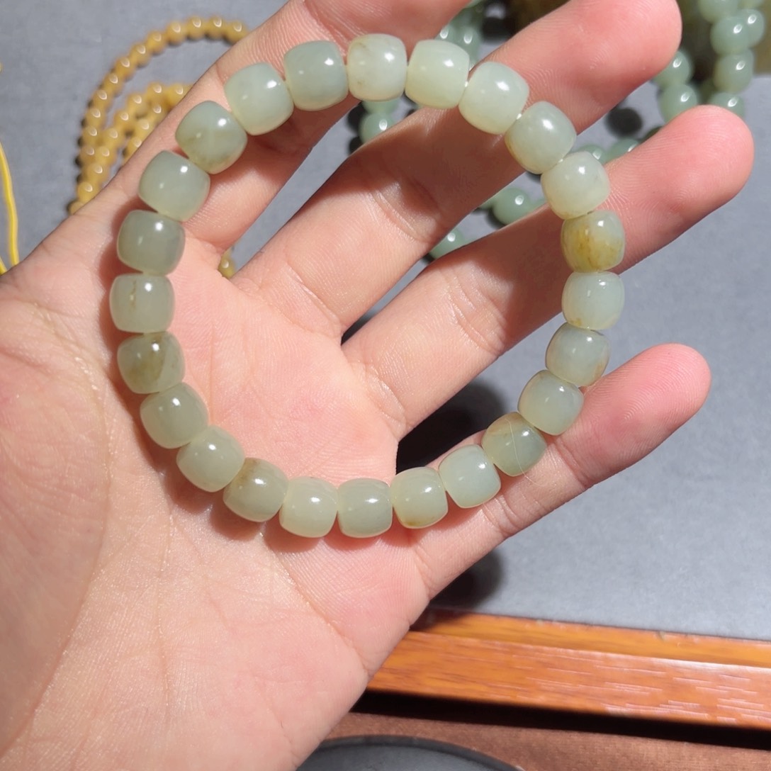 和田玉手链未镶嵌