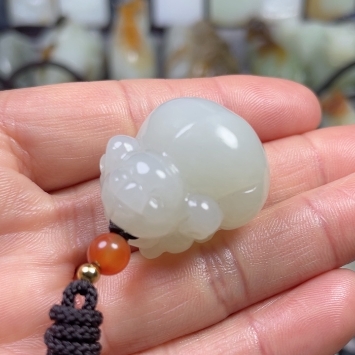 和田玉未镶嵌挂件