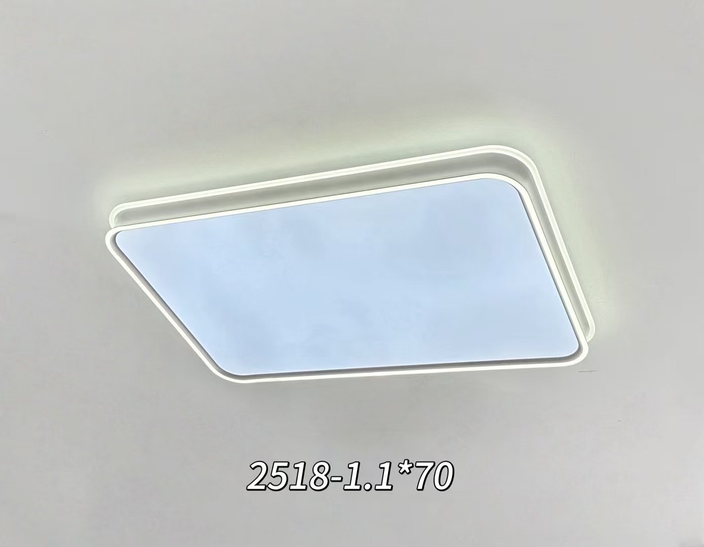 极简客厅主灯现代简约大气2025年现款吸顶灯中山灯具全无套餐