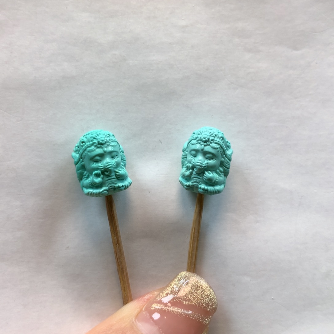 绿松石配饰未镶嵌