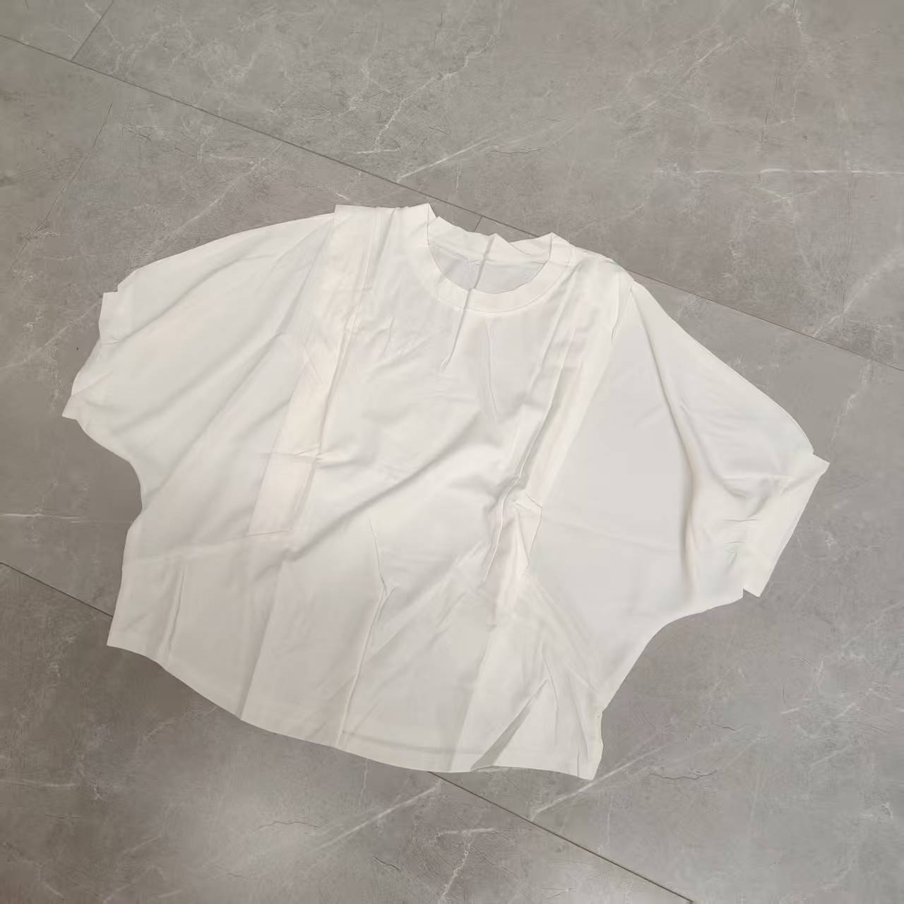 9030（飞儿同款）短袖打底衫春秋时尚