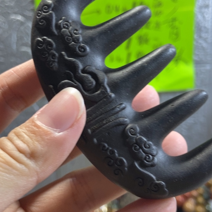 *****泥塑何首乌梳子000