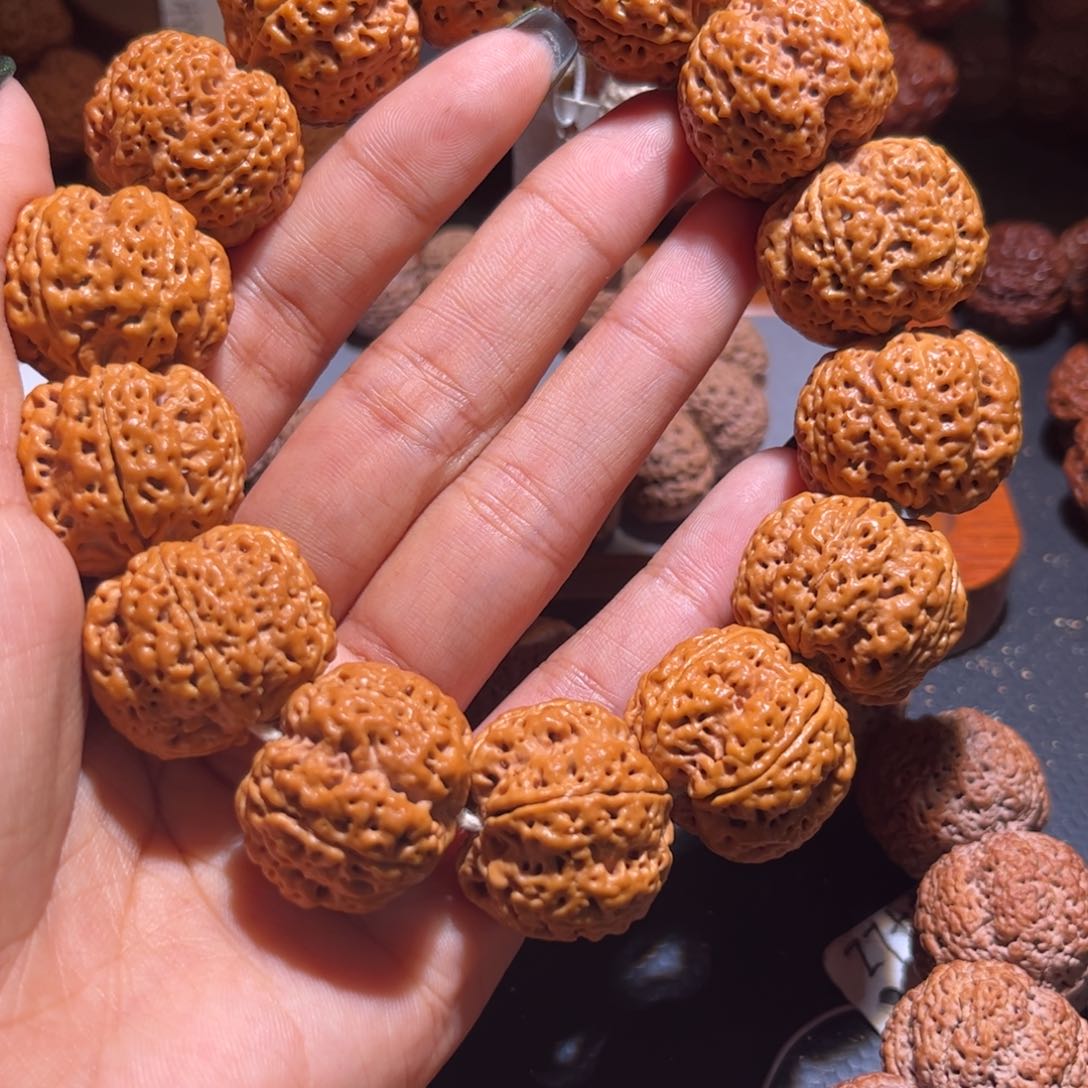 金刚菩提吊坠闷墩满肉26