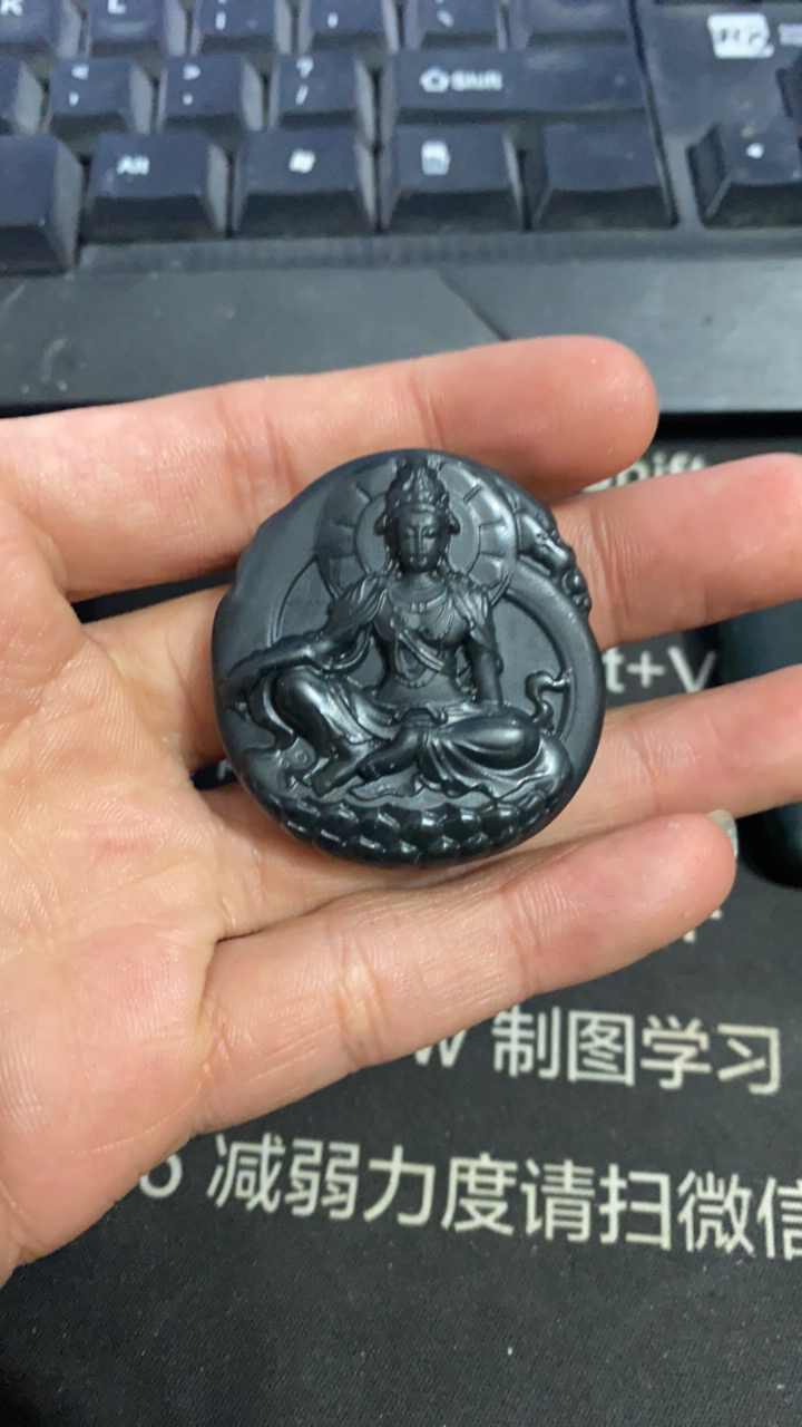 和田玉青玉观音。