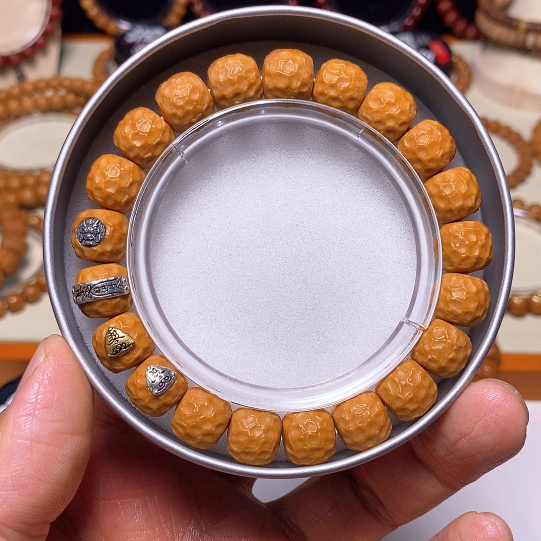 手串猴头核桃四标蛟龙龙鳞王尺寸11左右全品