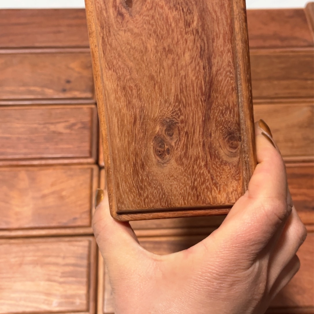 贡木子*抽拉盒抽拉盒