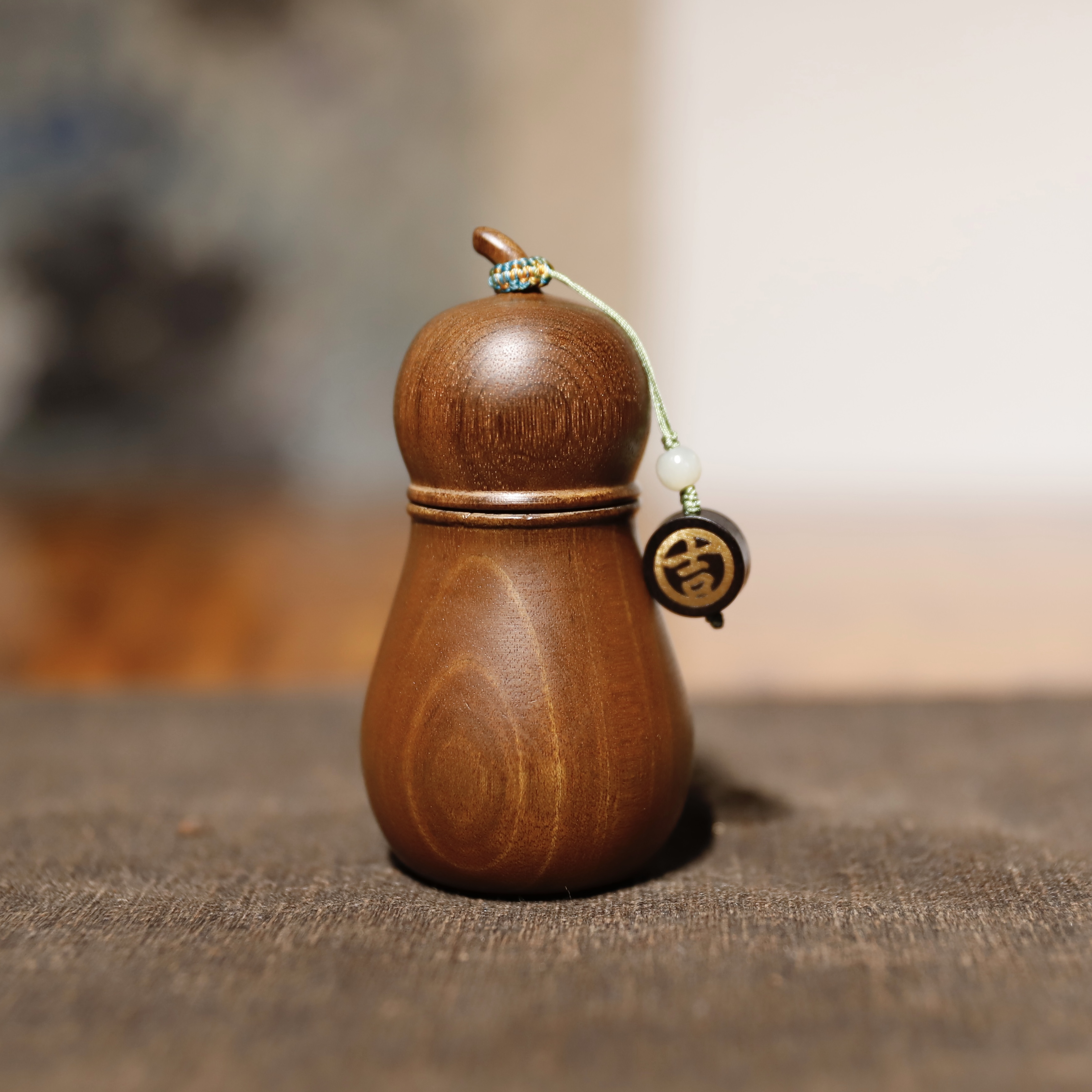 金丝楠木吉祥福禄牙签桶