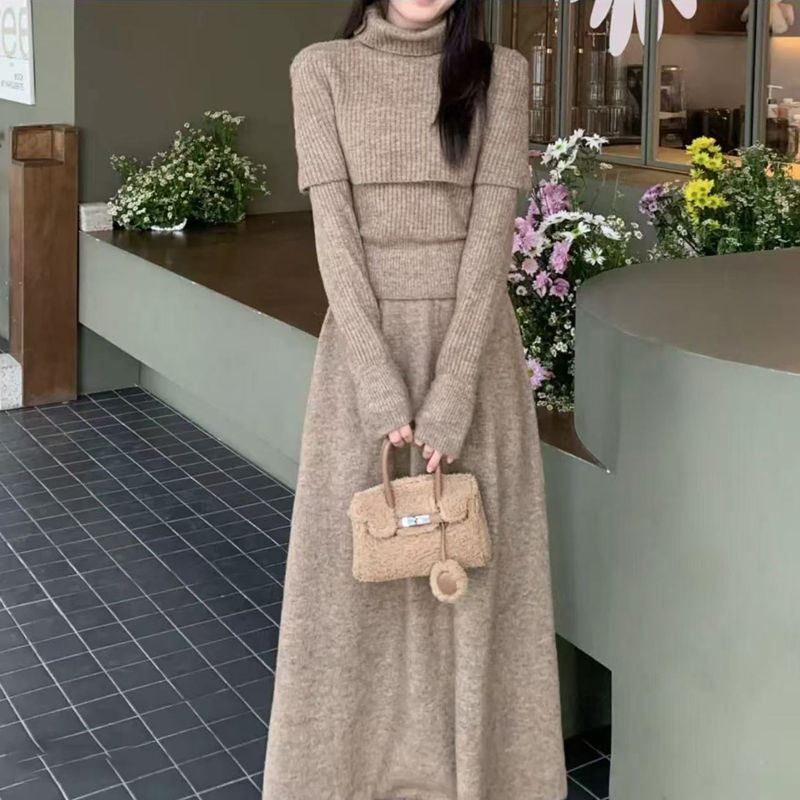 2025温柔风套装女韩版三件套斗篷毛衣手袖显瘦高腰大摆针织裙