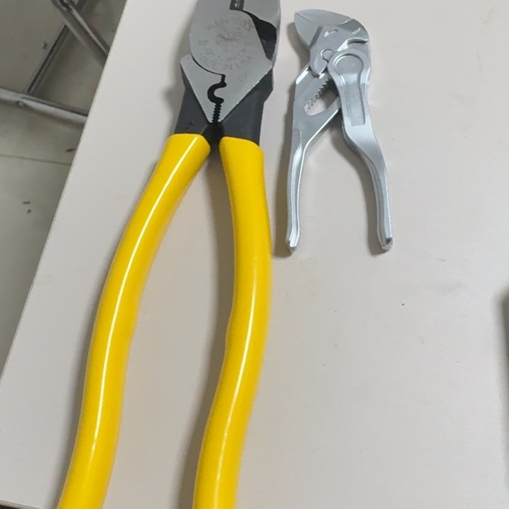 听***月闪购五金配件实拍