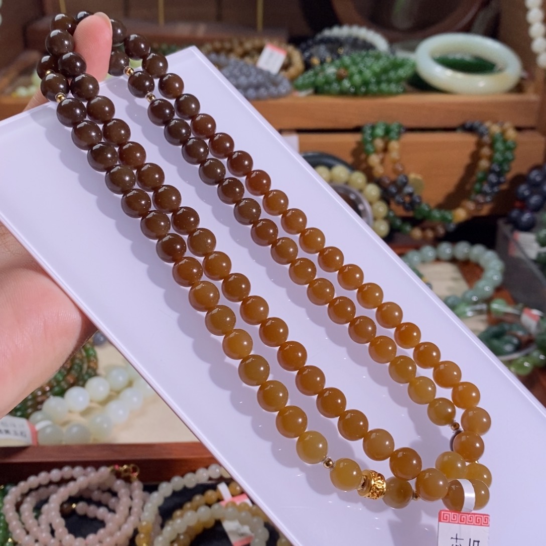 得****和田玉未镶嵌手链