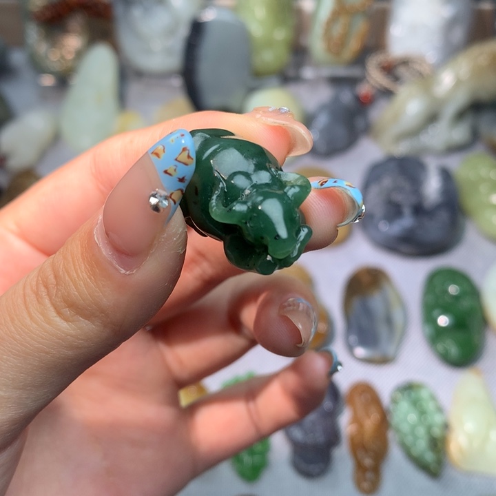 和田玉挂件未镶嵌