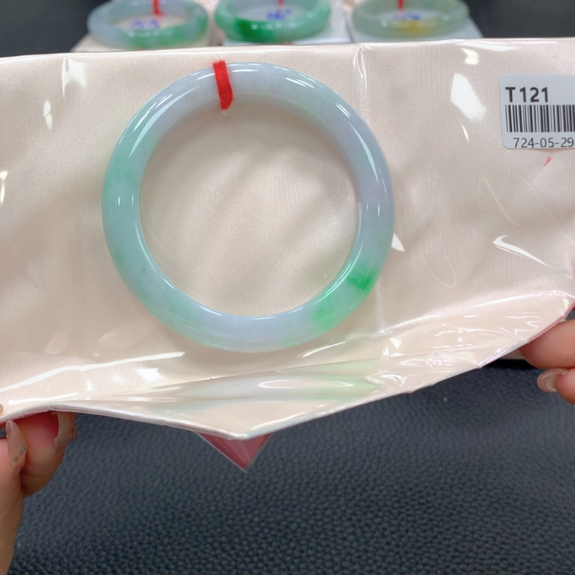 【闪购商品】翡翠手镯未镶嵌翡翠