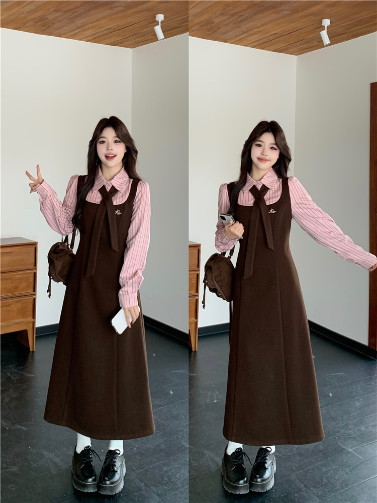 2025秋冬新款胖mm设计感显瘦复古感粉咖衬衫领背带闺蜜连衣裙0723