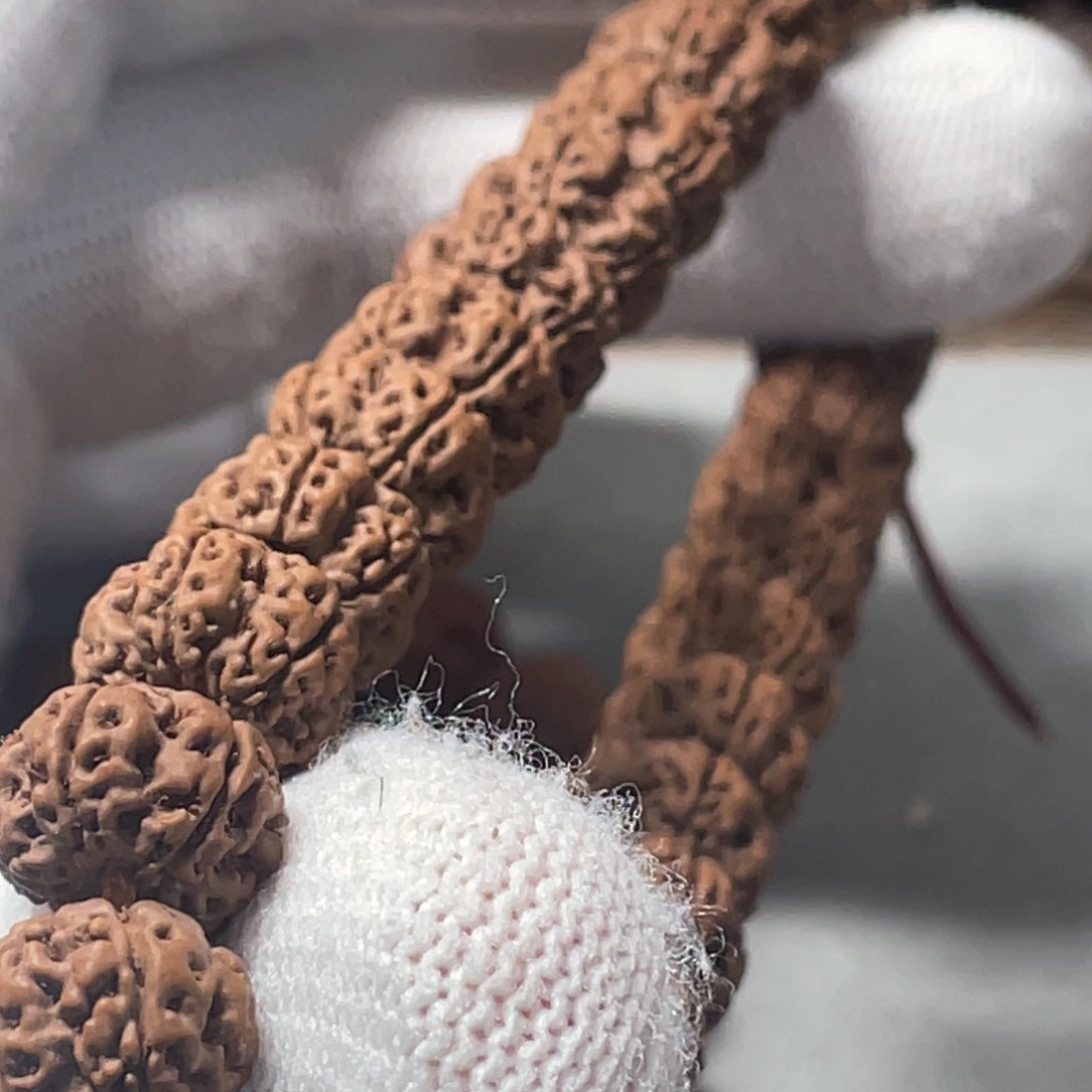 金刚菩提吊坠梧*桐凹底