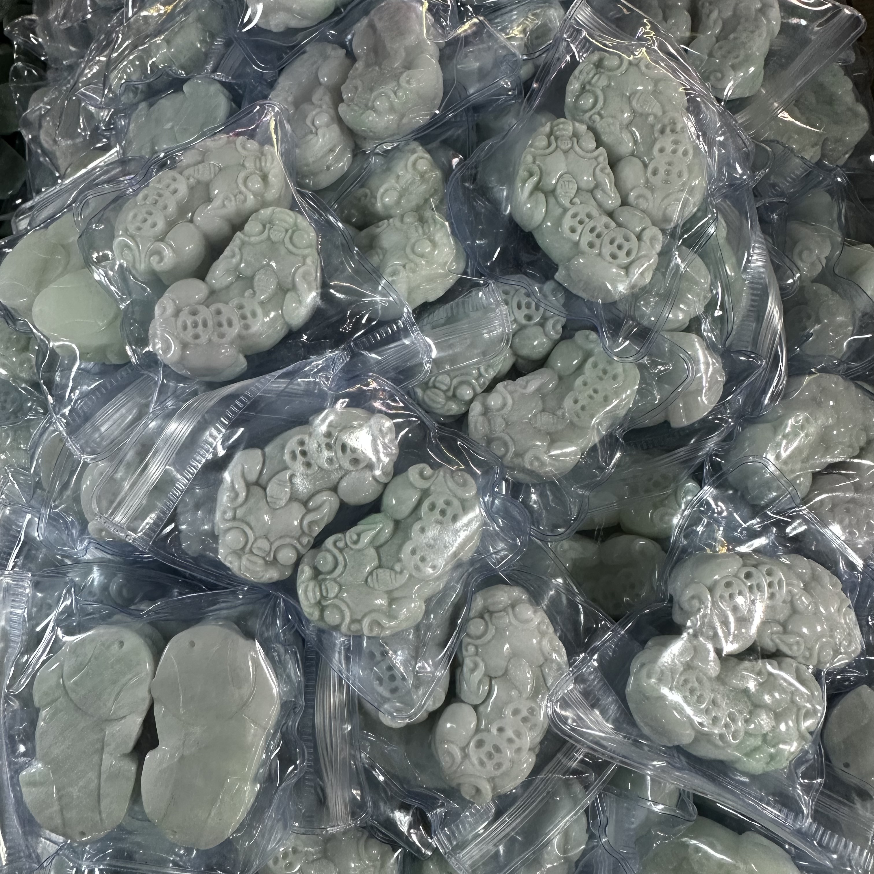 天然A货翡翠吊坠-d281-多样性发一