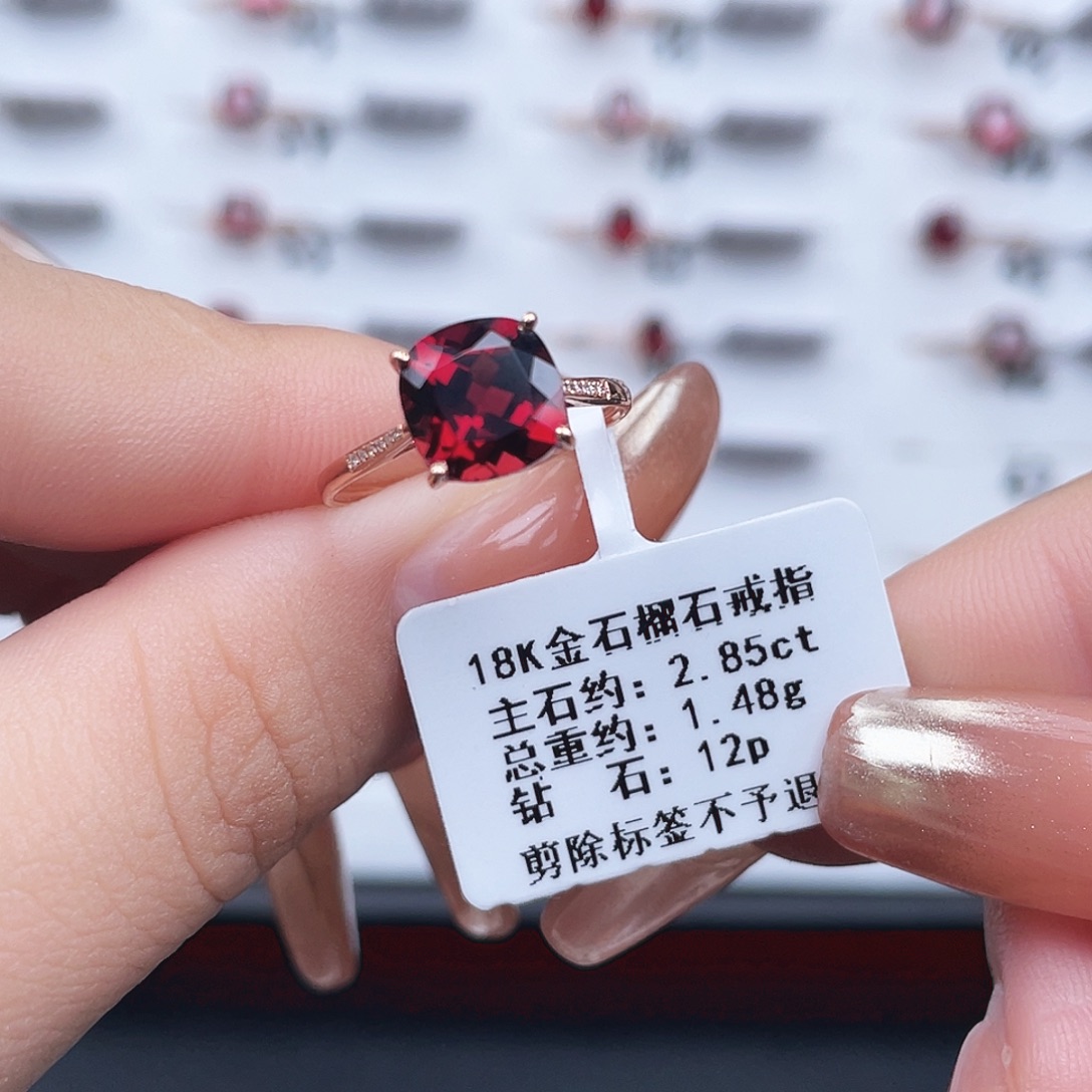 戒指石榴石18K金镶嵌