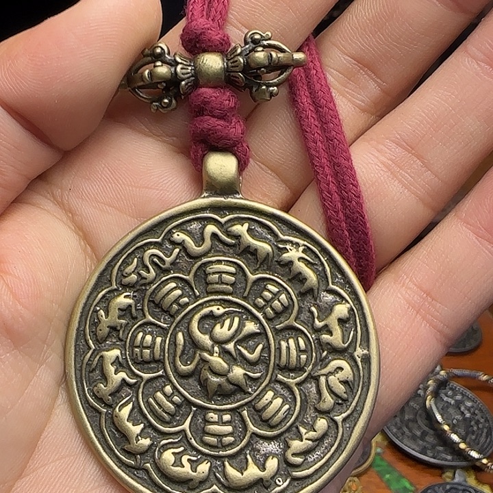 沙***林泥塑藏式风格小元素