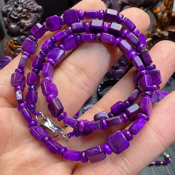 苏纪石（舒俱来）项链18K金镶嵌