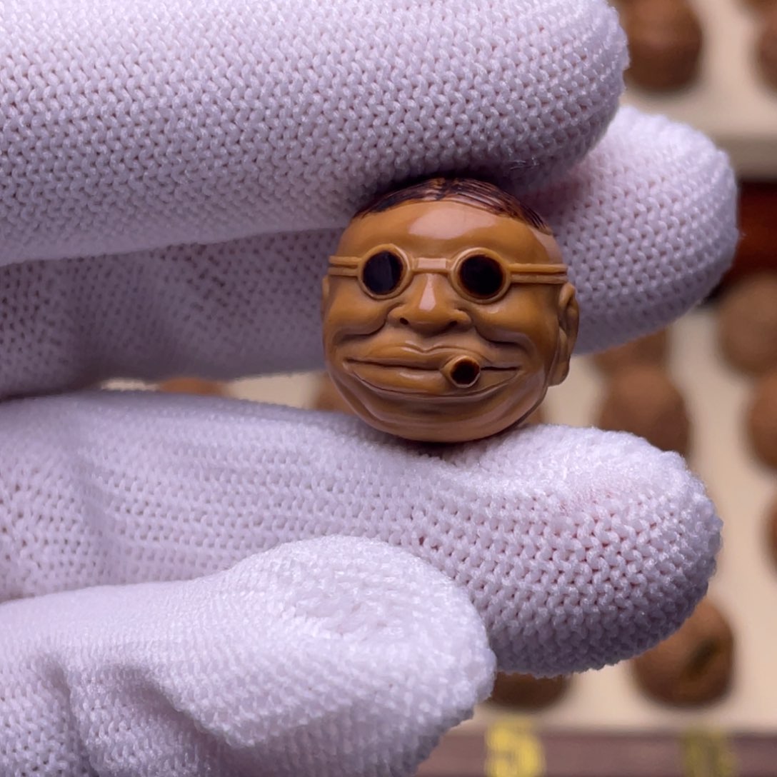 猴头核桃吊坠街溜子17/18