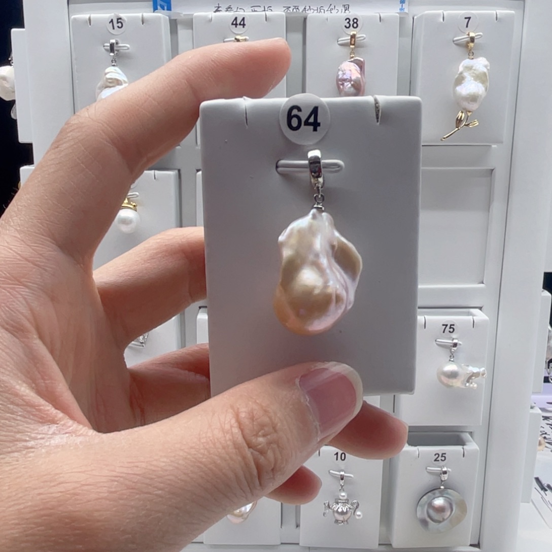 颈饰淡水珍珠合金