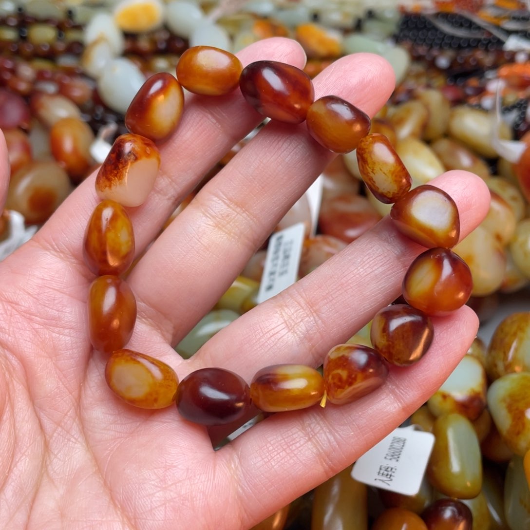 未镶嵌和田玉手链