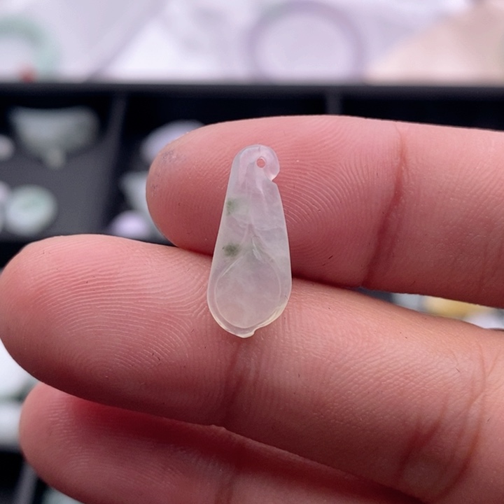 翡翠吊坠(不含链)未镶嵌V***y