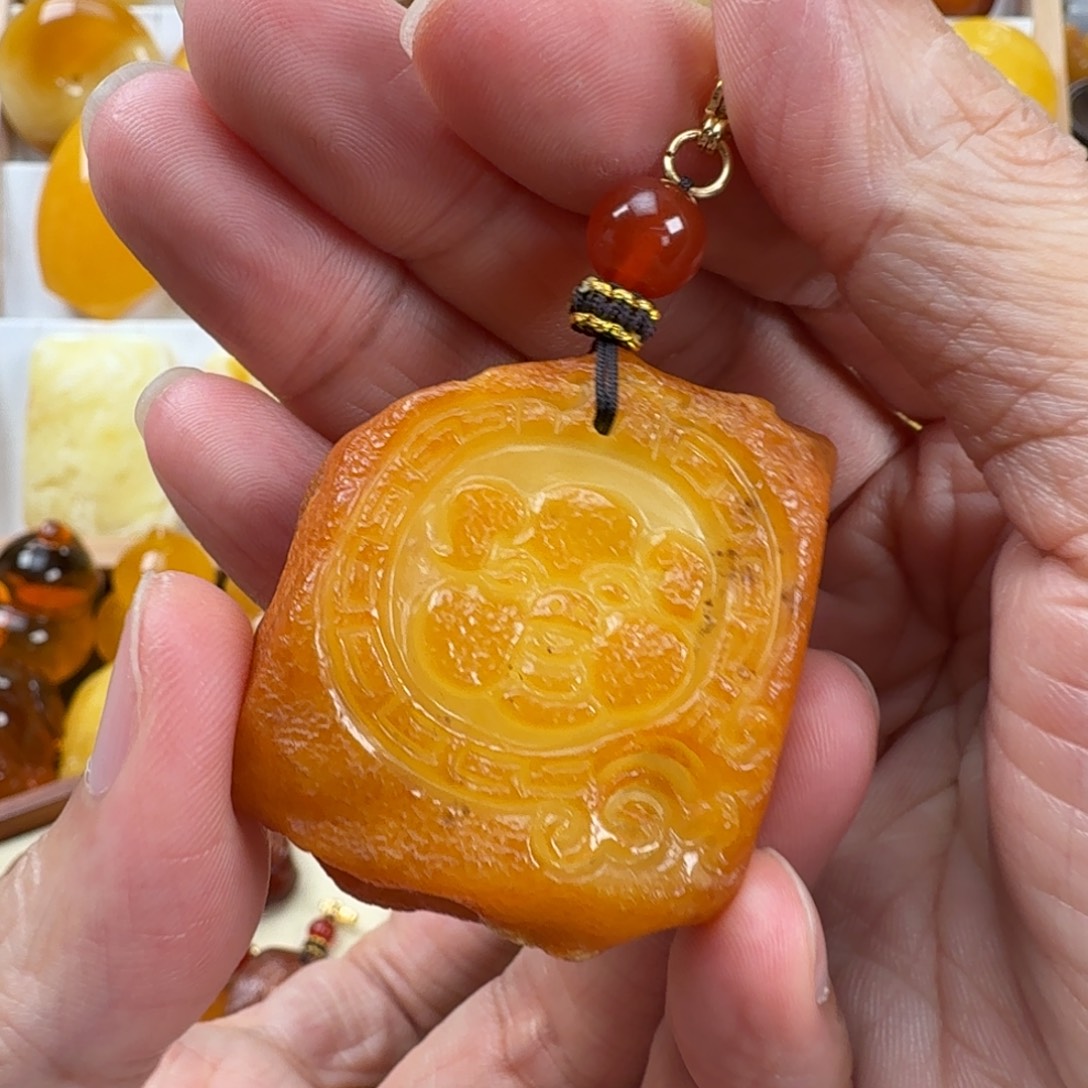 蜜蜡颈饰未镶嵌蜜蜡