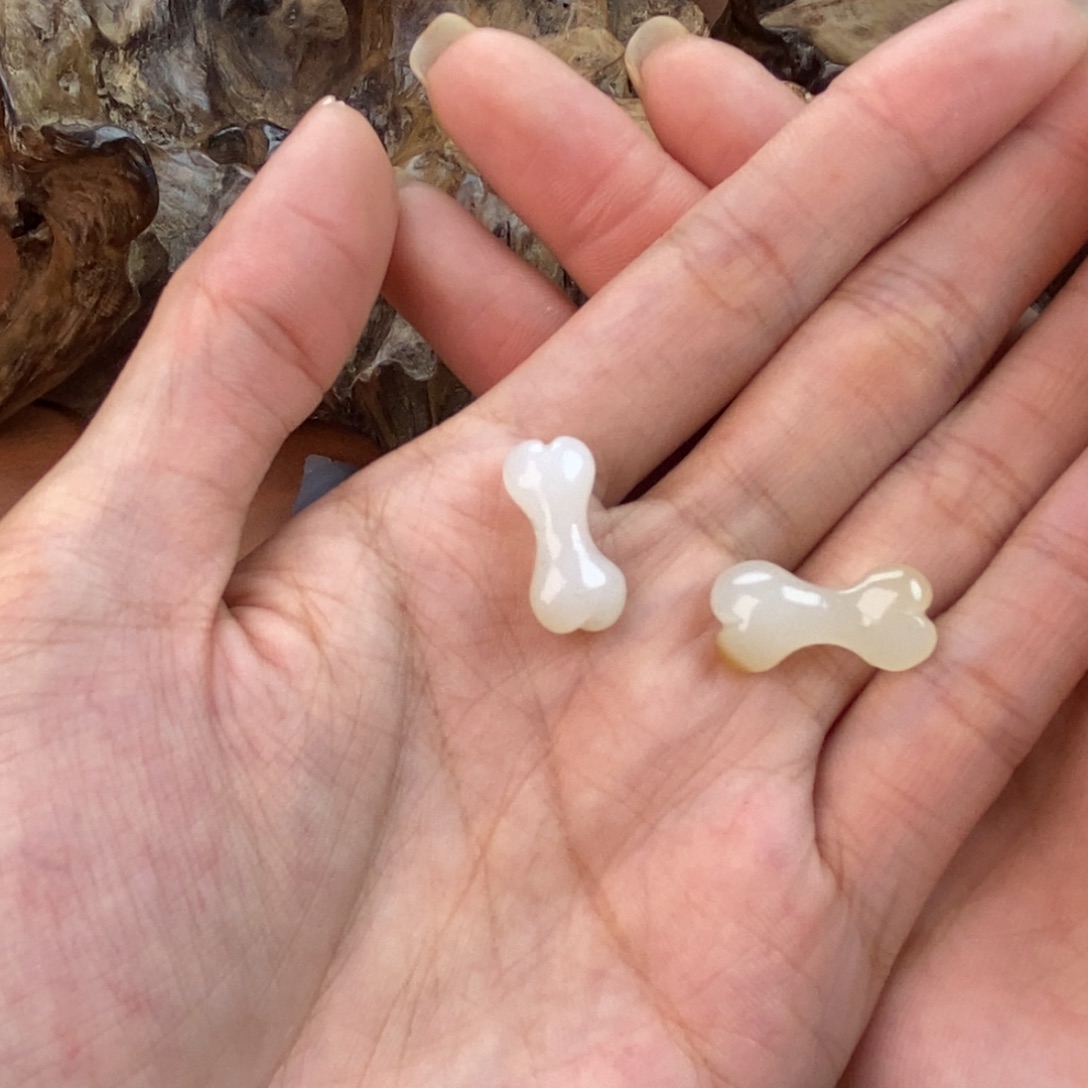 闲***7和田玉未镶嵌颈饰