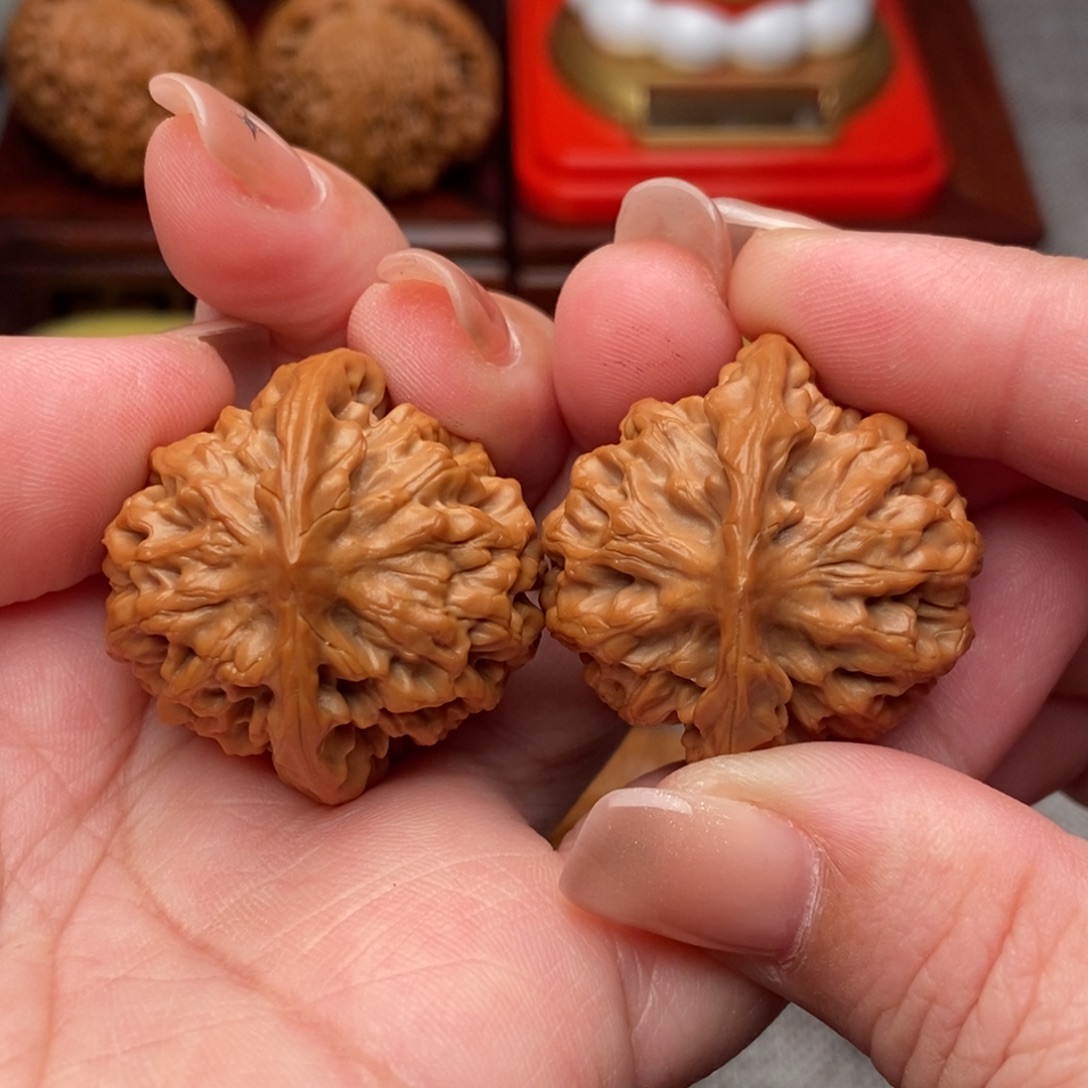 ****ʳ文玩核桃把件33全秦闷