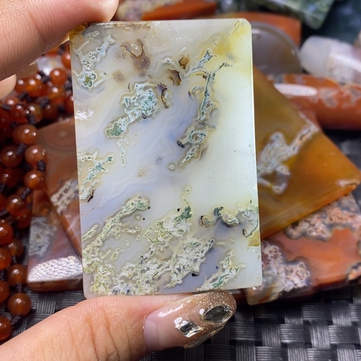 【闪购商品】玛瑙/玉髓颈饰未镶嵌李*