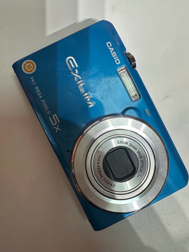 95新 Casio/卡西欧 卡西欧sz10冷暖色调可拍复古出片质感1410w