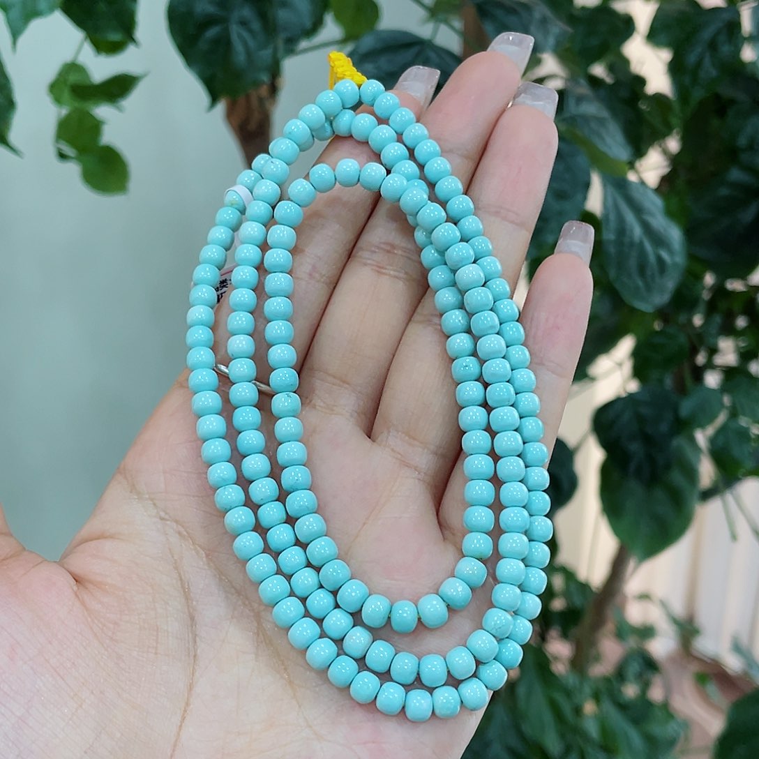 绿松石颈饰未镶嵌