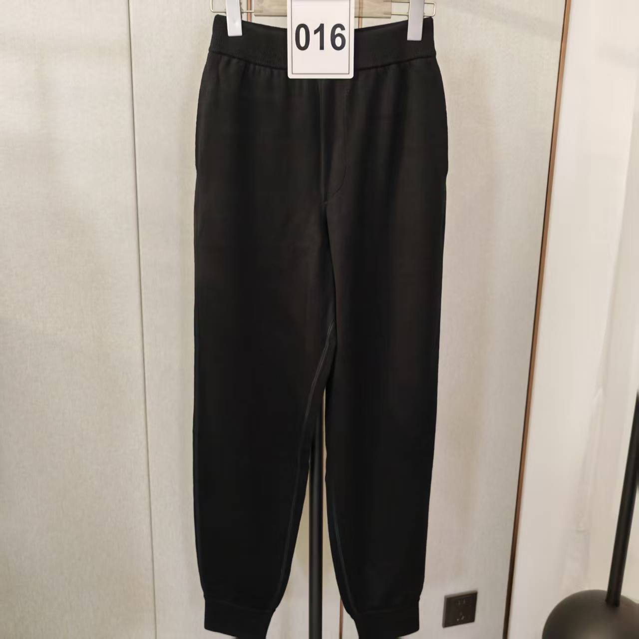 99新 Alexander McQueen/亚历山大·麦昆 麦昆联名男款卫裤016