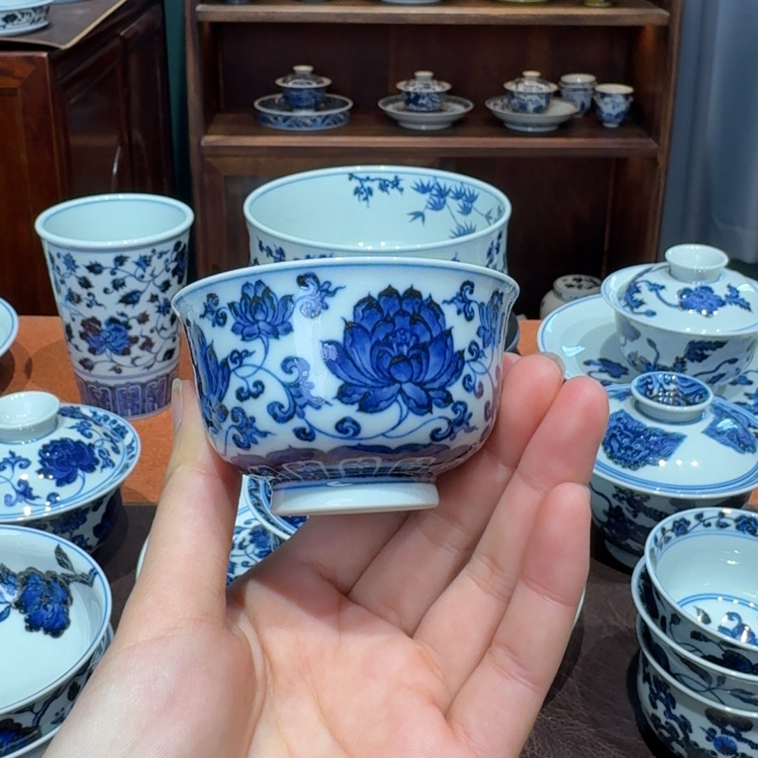 青花雯华堂手绘杯杯