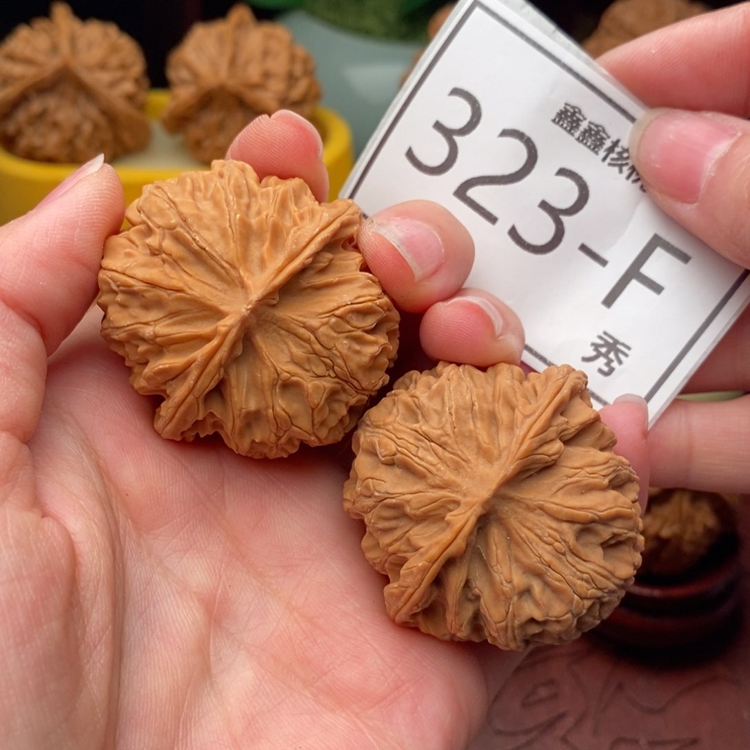 文玩核桃把件苹果园41