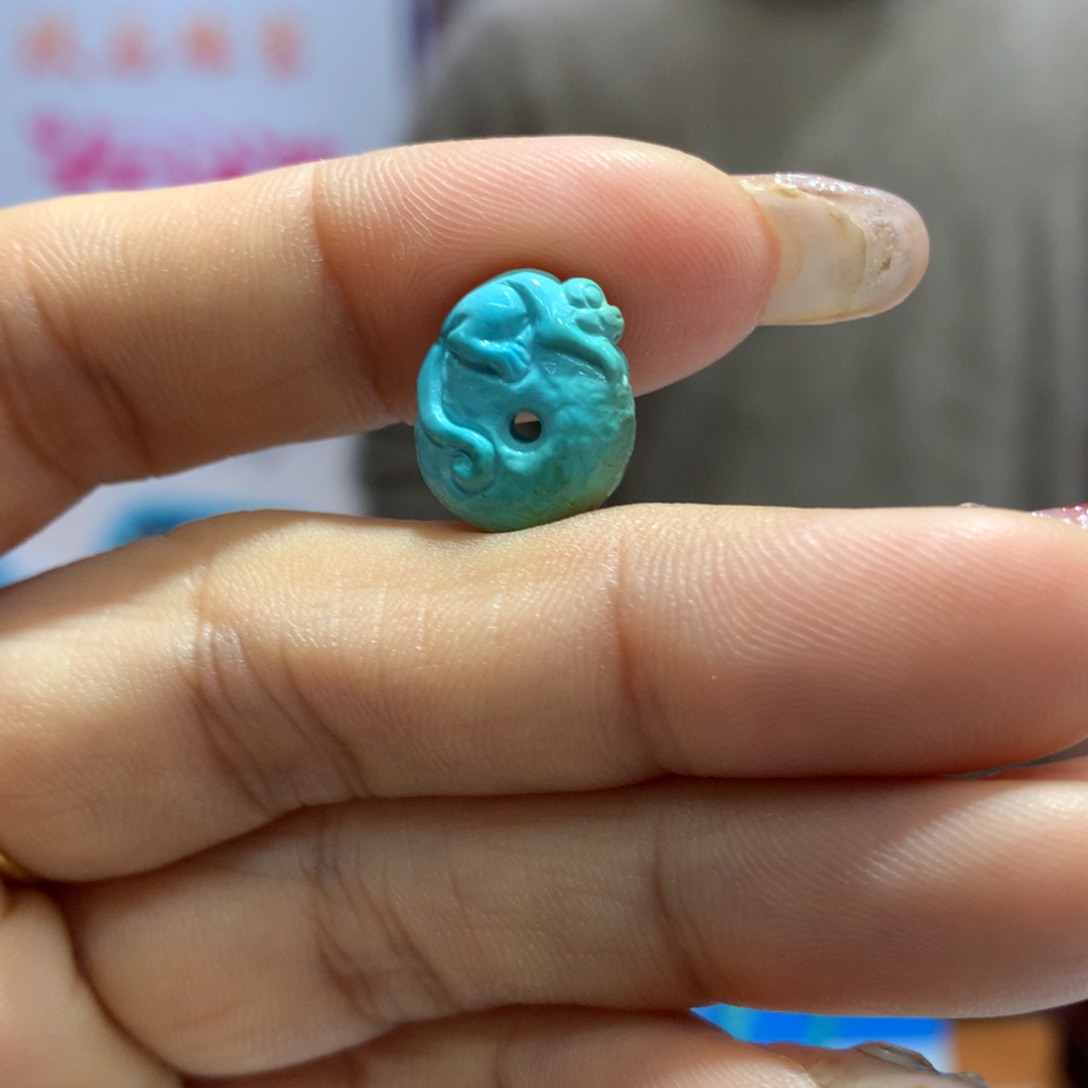 绿松石配饰未镶嵌