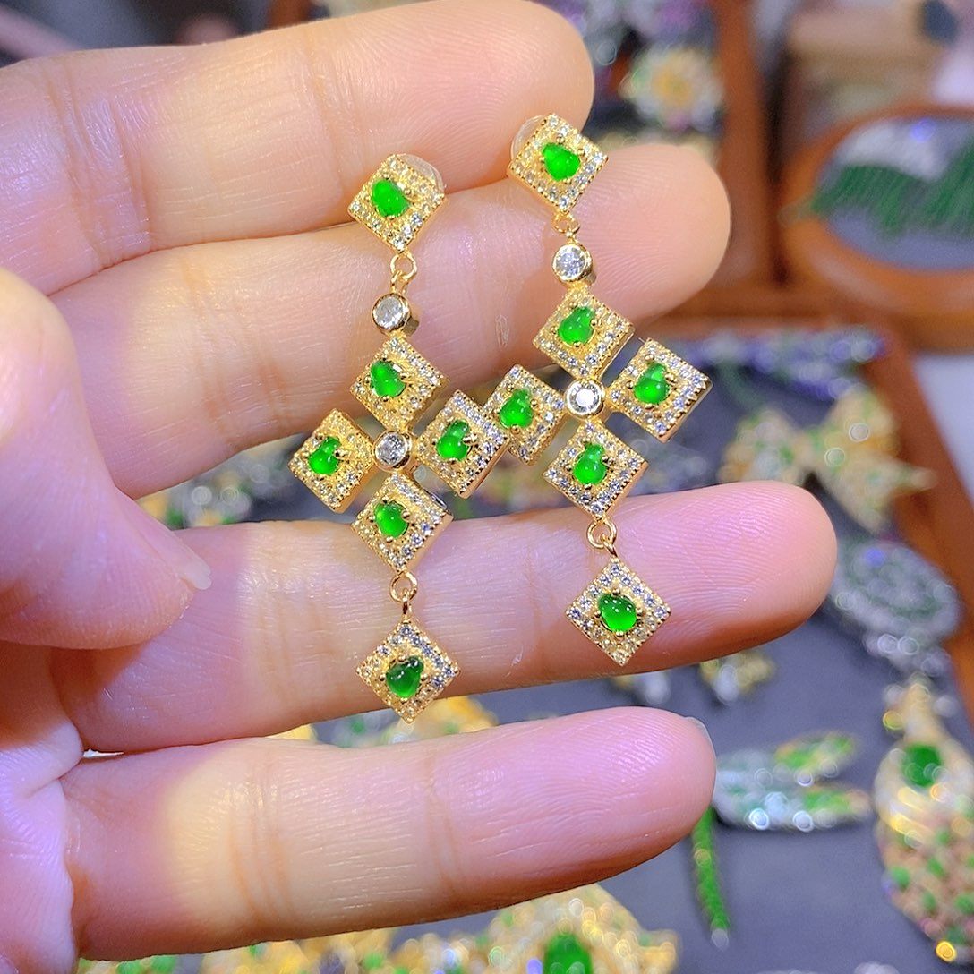 颈饰银S925镶嵌翡翠