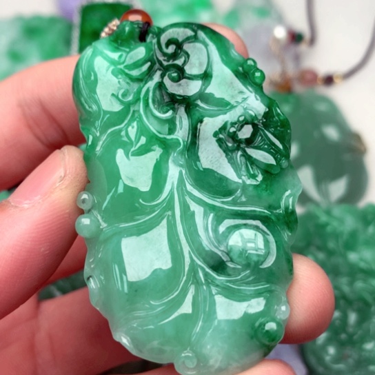 翡翠吊坠(不含链)未镶嵌