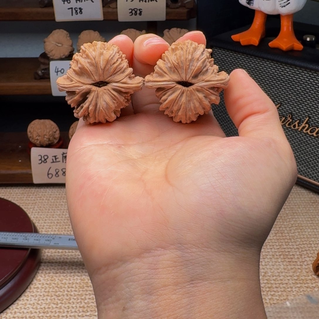 文玩核桃把件4225楼子