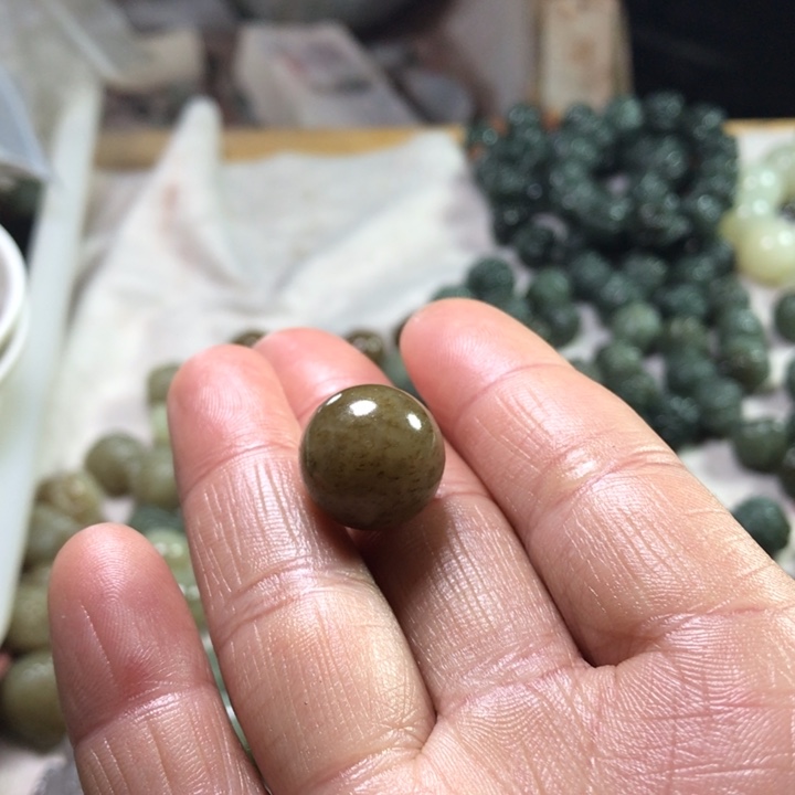 未镶嵌和田玉手链家*