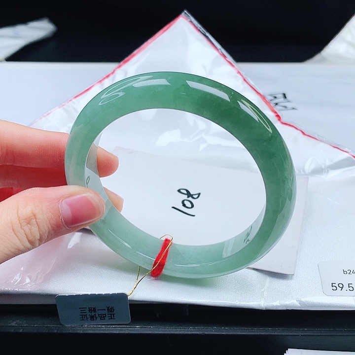 翡翠手镯未镶嵌缅甸天然a货手镯59+