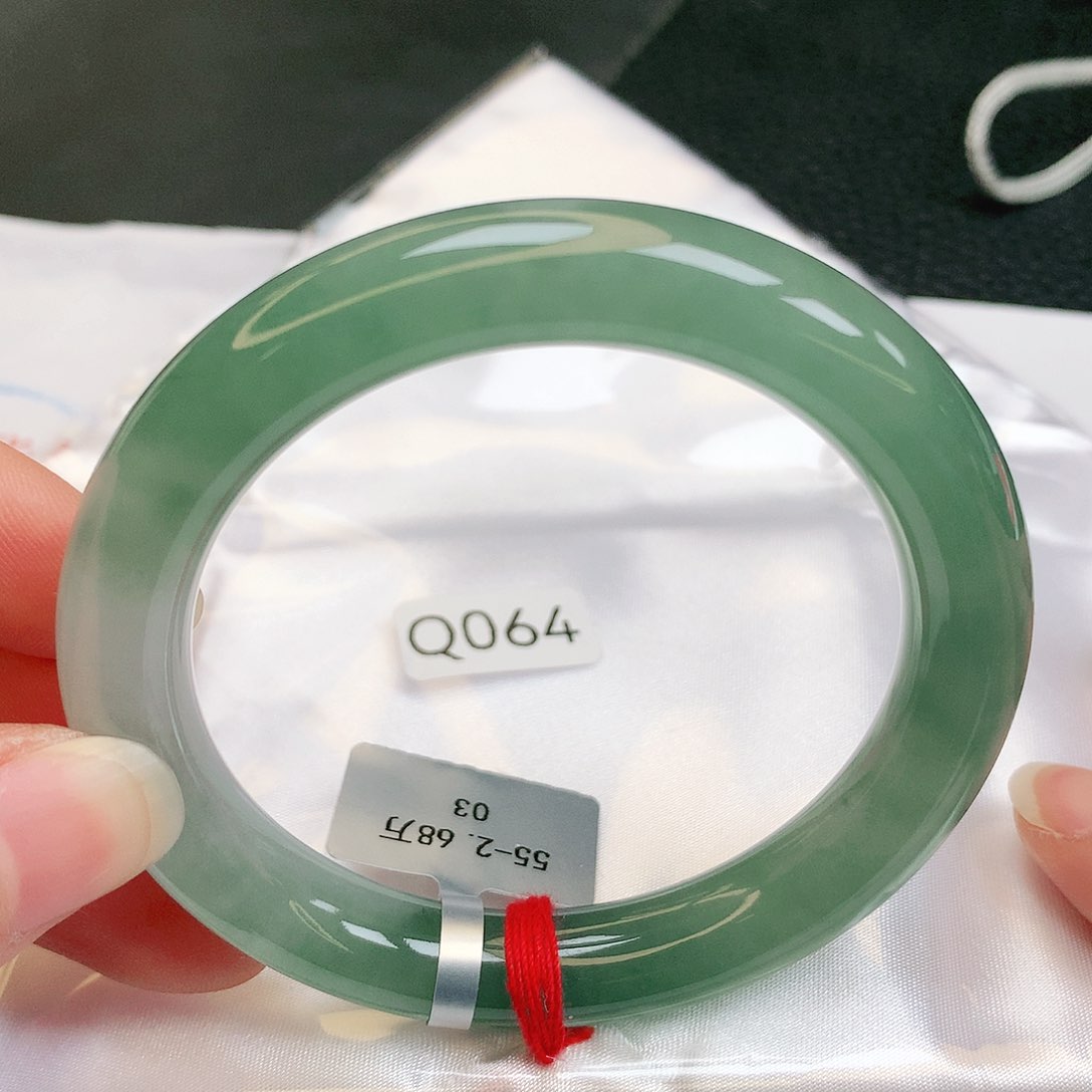 【闪购商品】翡翠手镯未镶嵌缅甸天然a货翡翠