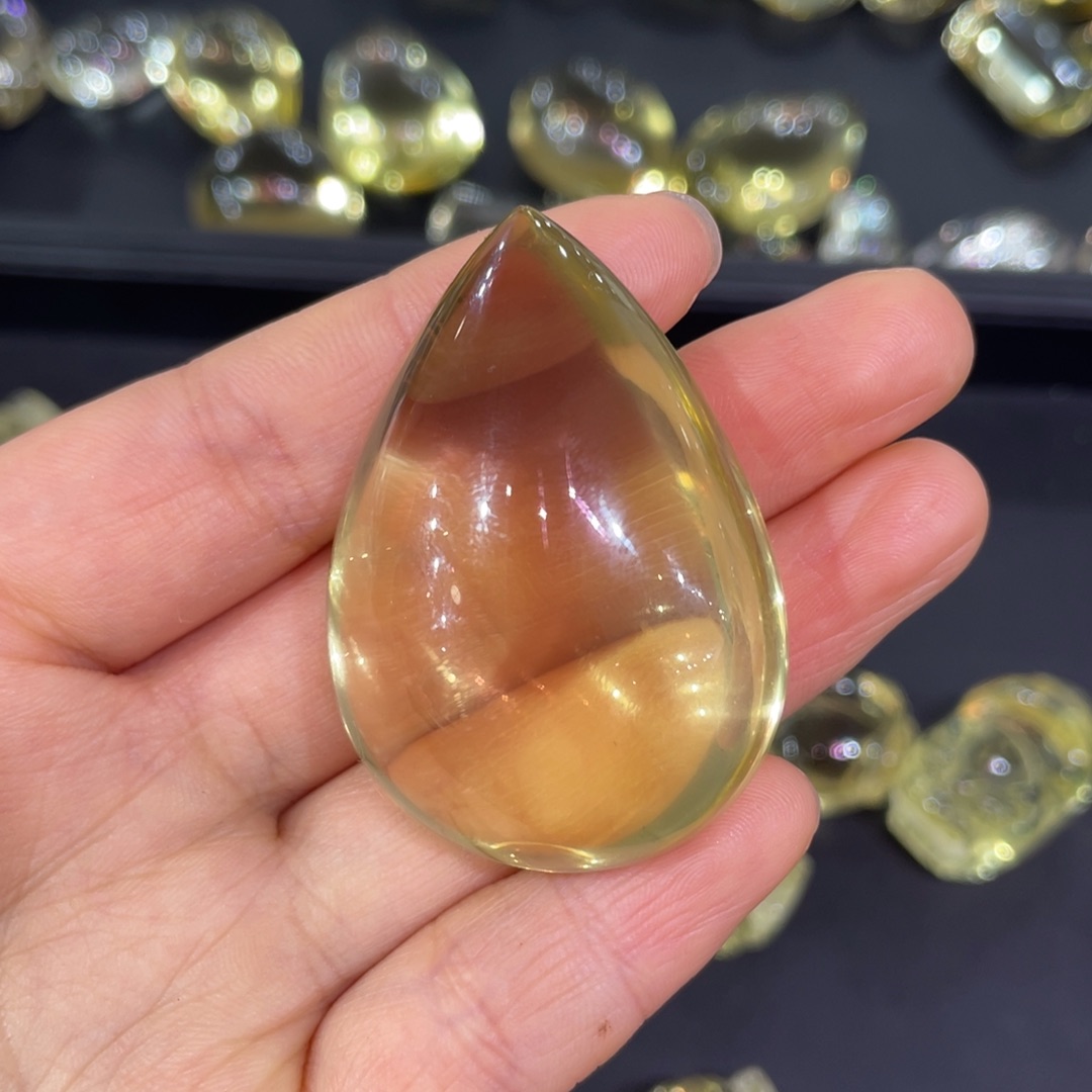 黄晶吊坠未镶嵌水滴吊坠