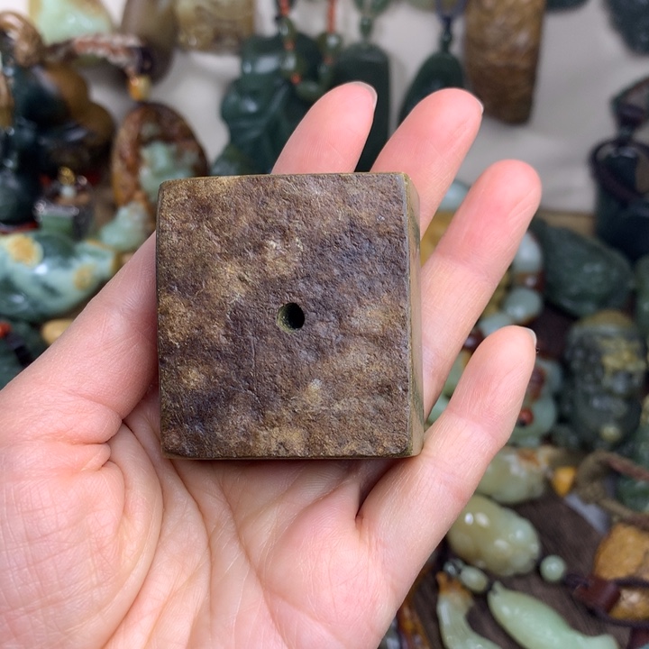 岫岩河磨玉（透闪石质玉）手把未镶嵌