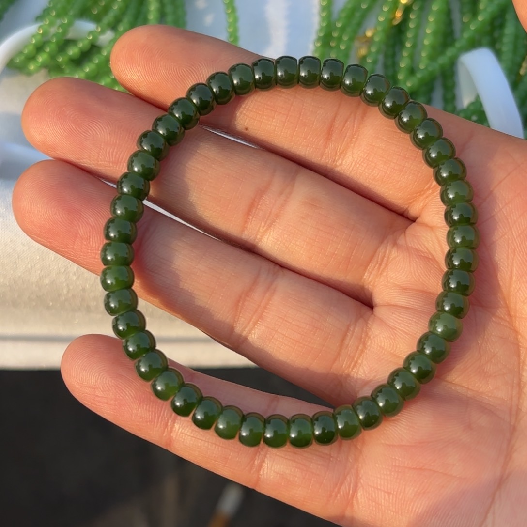 颈饰未镶嵌和田玉（碧玉）手串卡6